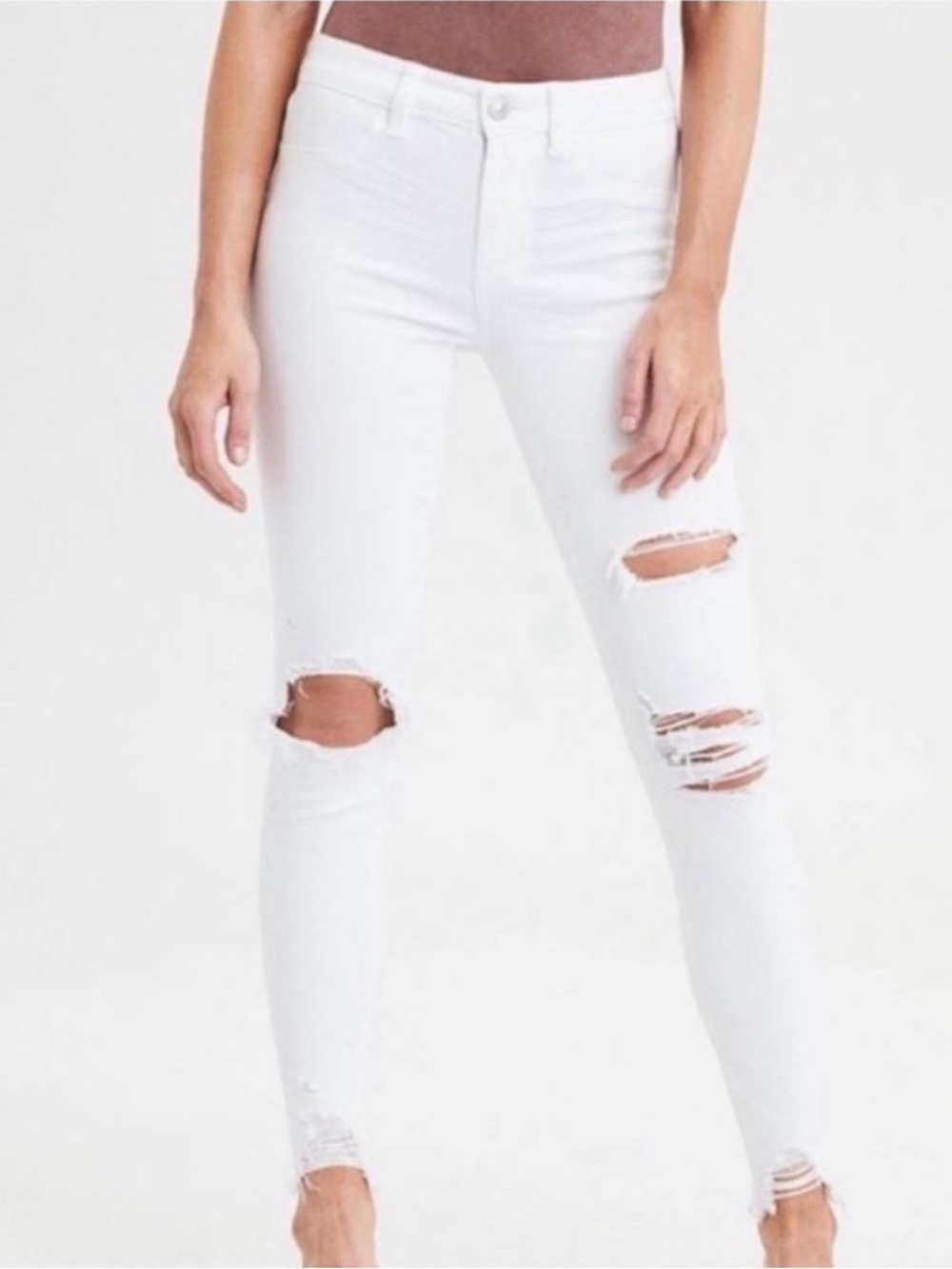 American Eagle White Distressed Women's Jeans - Classic Slim Fit Jeggings